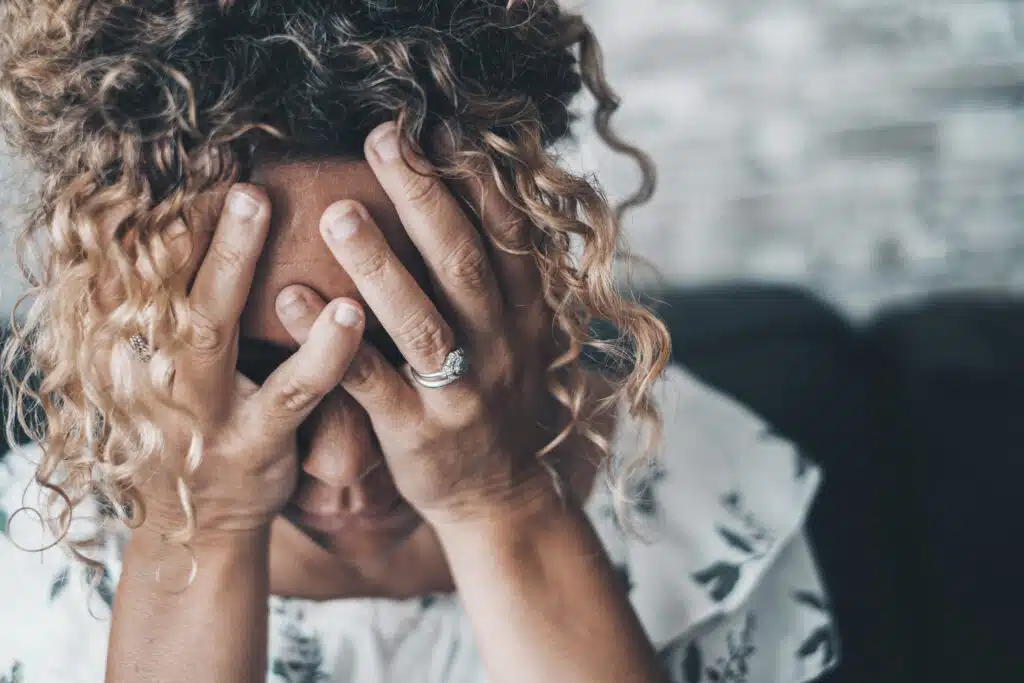 Årsak til sosial angst - hvorfor får man sosial angst?